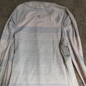 lululemon lightweight sweatshirt